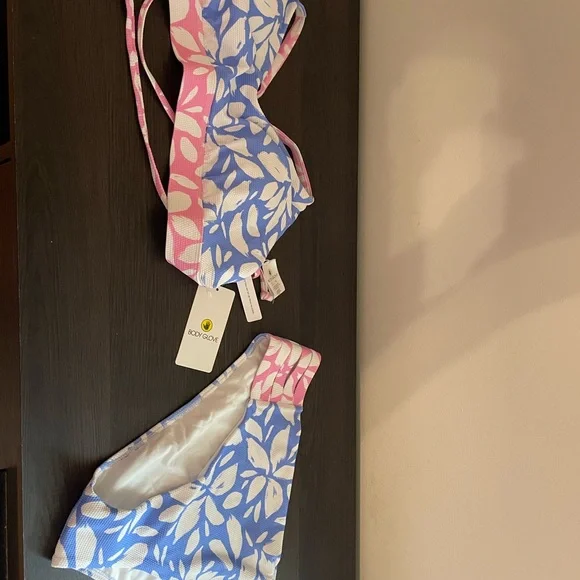 Body Glove Bikini - Picture 3 of 6